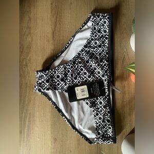 Daisy Fuentes Bathing Suit Bottoms